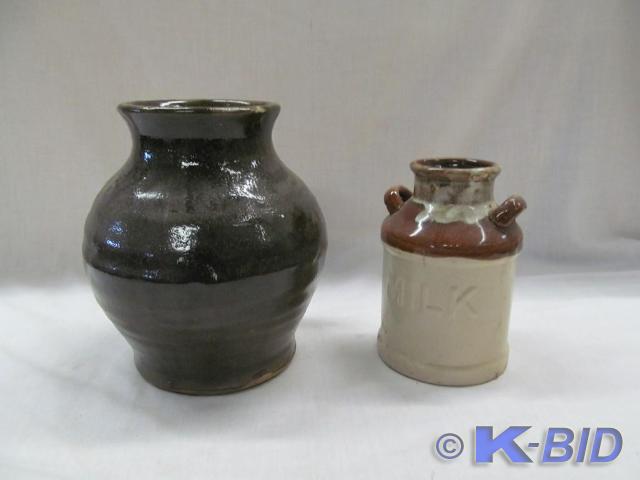 lot 123 image: 1 Milk Crock and Stoneware Vase