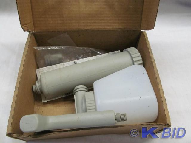 lot 124 image: Campbell Hausfeld Spray Gun