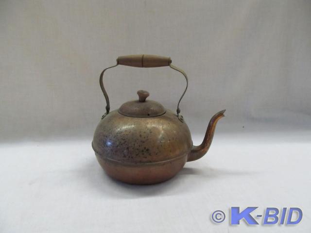 lot 127 image: Copper Tea kettle