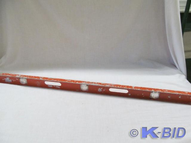 lot 140 image: 4 Aluminum Level