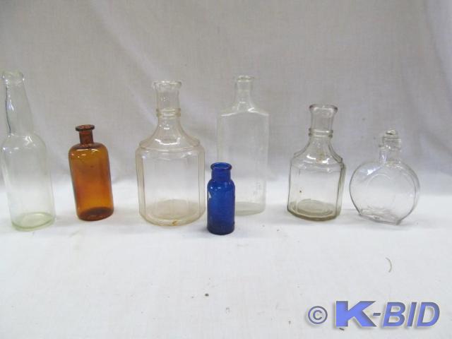 lot 167 image: Number of Vintage Glass Bottles