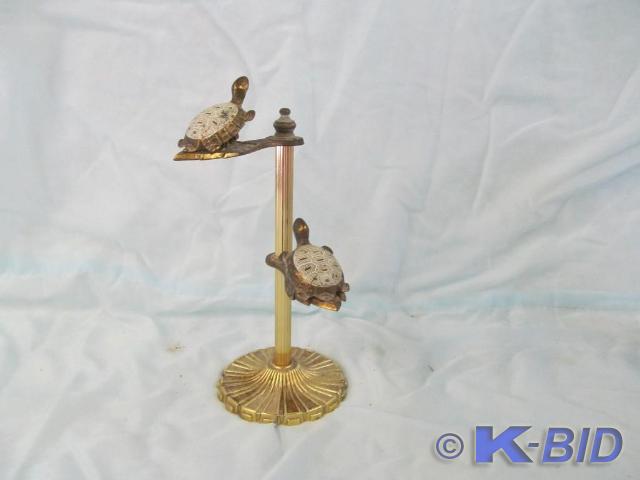 lot 210 image: Allied Brass Jewelry Holder  8T