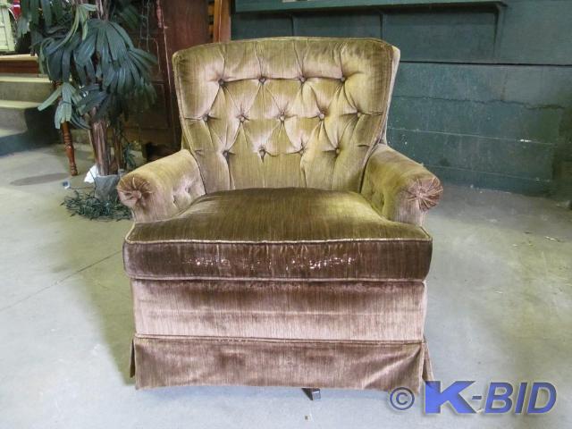 lot 237 image: Green Swivel Rocker