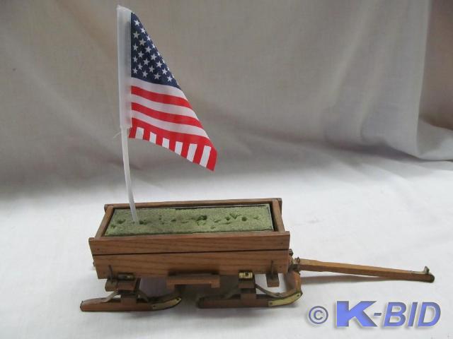 lot 33 image: Wood Sleigh Flower Holder, 16 Over...