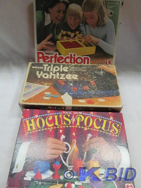 lot 54 image: 3 Games - Triple Yahtzee, Perfectio...
