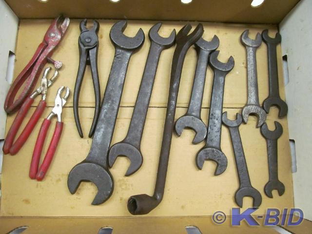 lot 6 image: Assortment of Open End Wrenches, Pl...