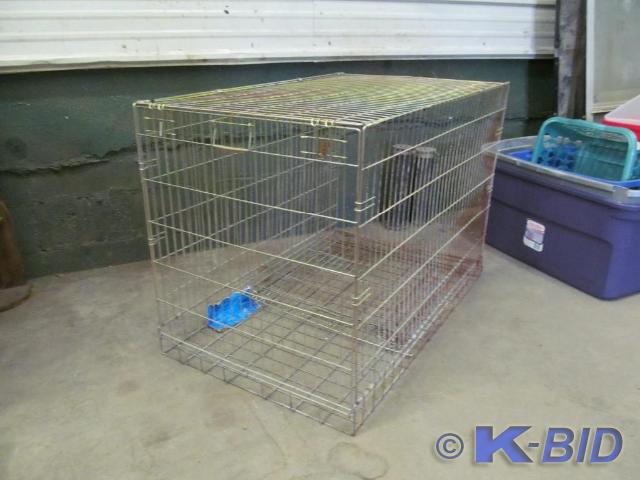 lot 105 image: Pet Kennel -- collapsablie wire 26...