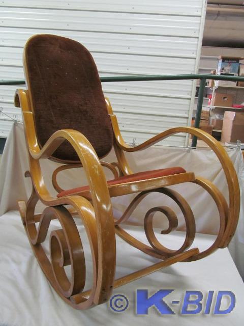 lot 106 image: Bent Wood Rocker