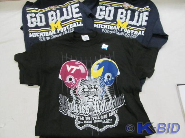 lot 171 image: 3 College Sports T-Shirts Youth 1 -...