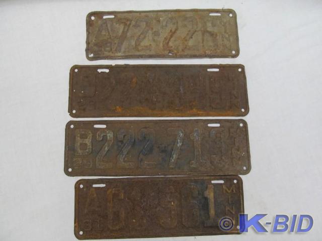 lot 178 image: Vintage License Plates 1928-29-and ...