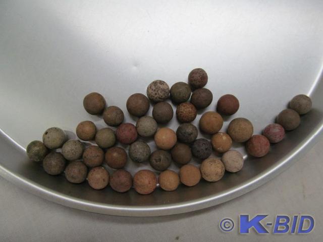 lot 232 image: Vintage Clay Marbles -- 40