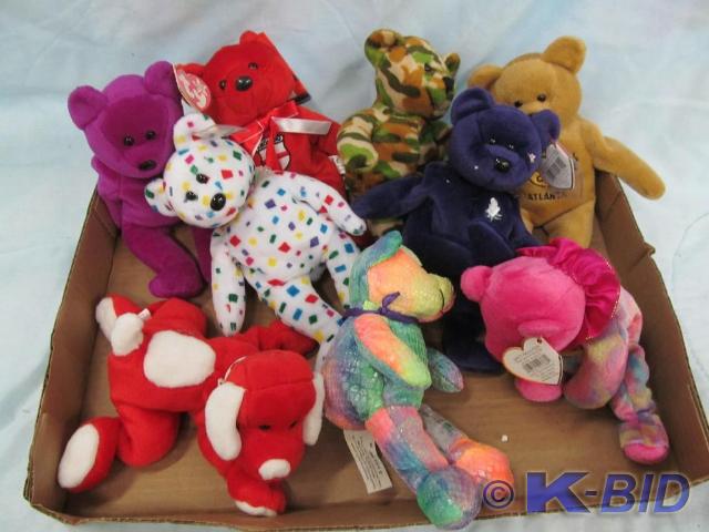 lot 65 image: Flat of Beanie Babies
