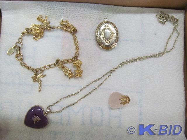 Costume Jewelry - Bracelet, Necklac...
