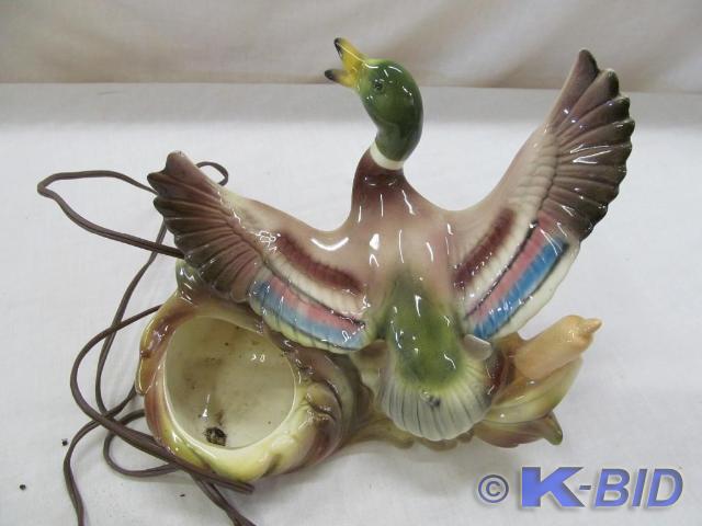 Duck Planter and Light 8T