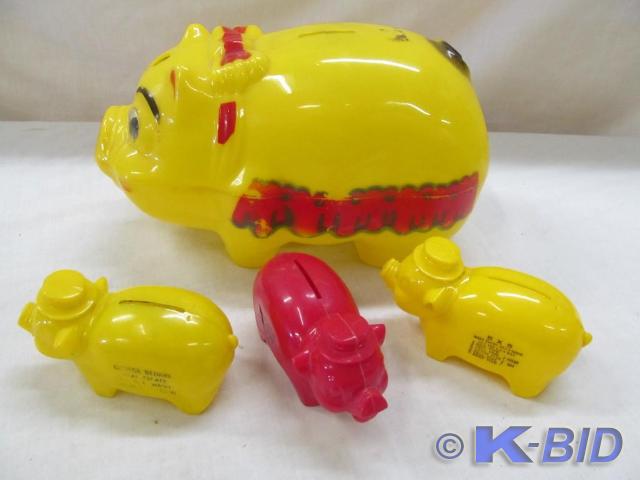 4 Plastic Piggy Banks - George Beda...