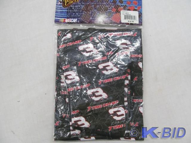 NASCAR Tailgaters Chef Set -- Apron...