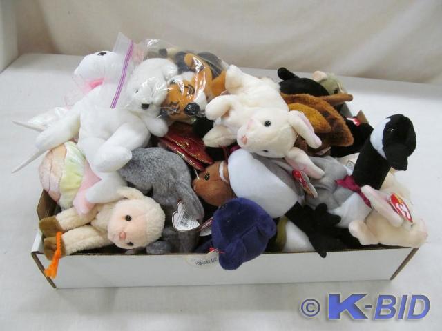 Large Quantity of Beanie Babies