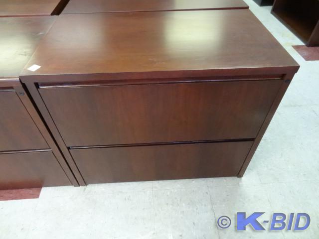 lot 104 image: 36 wood 2 drawer lateral file