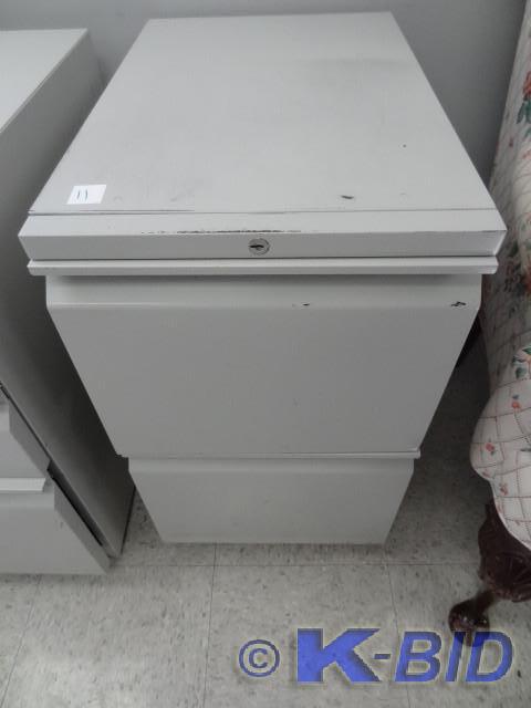 lot 11 image: 15 metal 2 drawer ped on wheels.