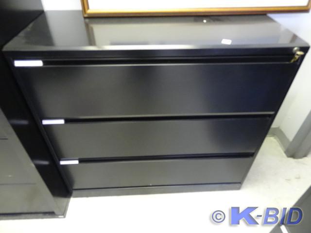 lot 112 image: 42 metal 3 drawer lateral file
