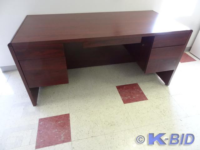 lot 13 image: Laminate office desk. 4 drawer and ...