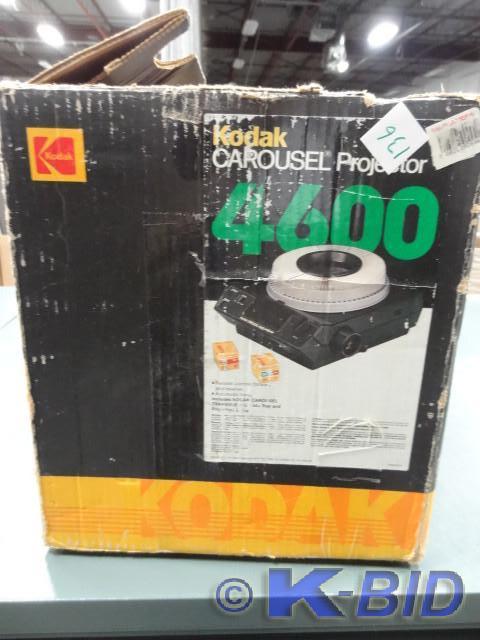 lot 136 image: Kodak carousel 4600 projector