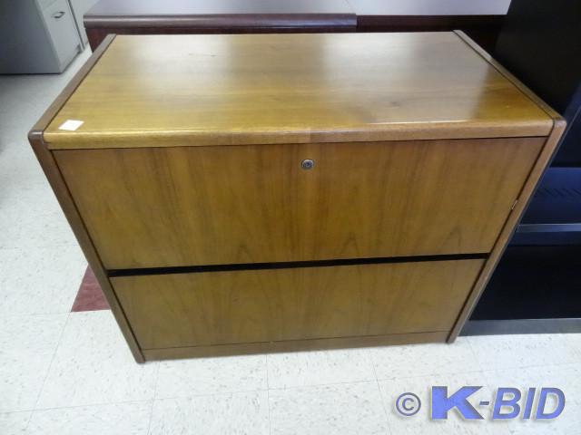 lot 20 image: 36 wood 2 drawer lateral file.