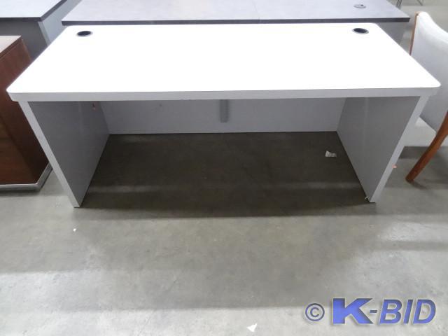 lot 244 image: Laminate work station. 70 x 30 x 29