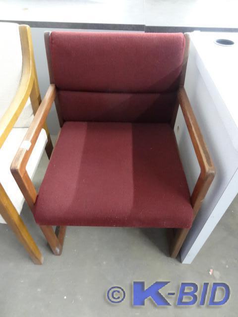lot 285 image: Wood framed side chair