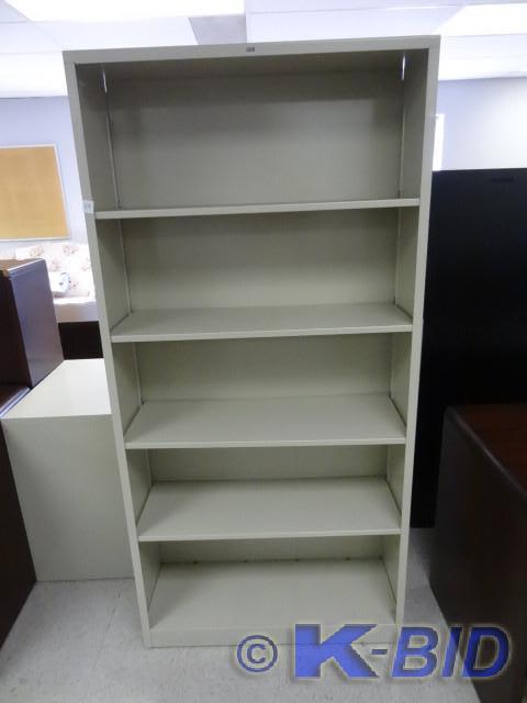 lot 29 image: Hon metal book shelf. 35 x 13 x 71