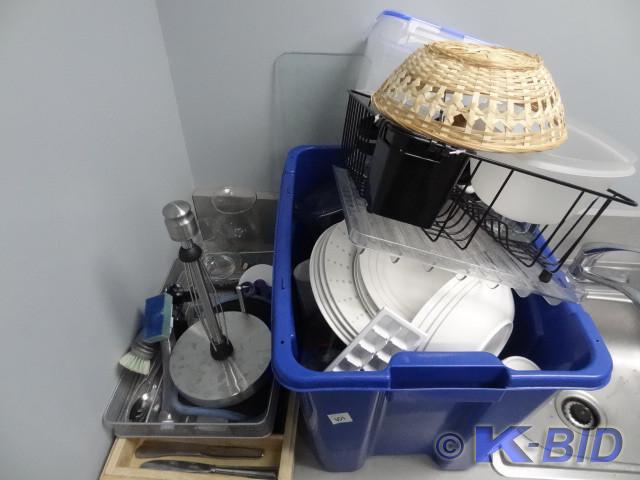 lot 101 image: Large quantity of misc. dishes