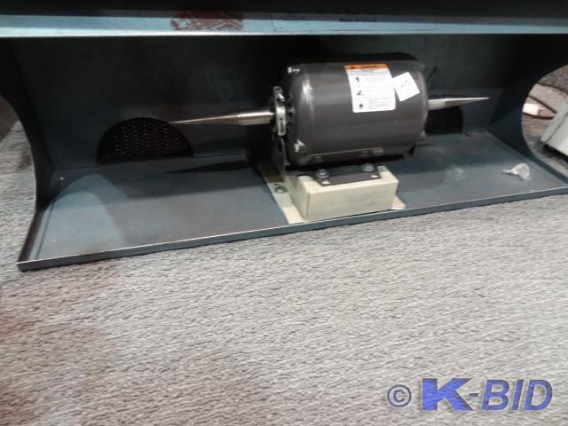 lot 173 image: Vigor buffing station. 110 volt