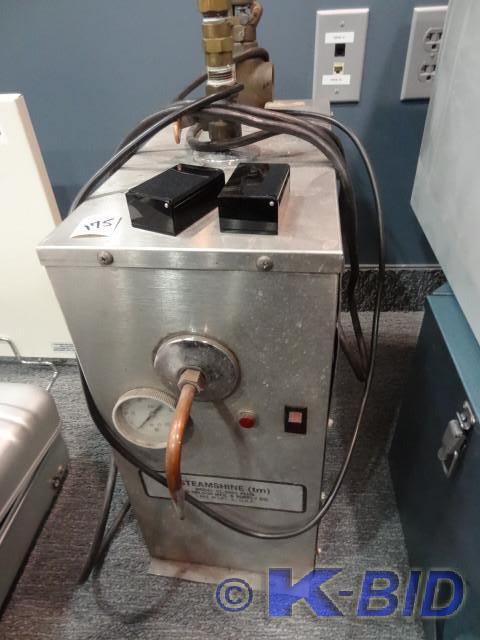 lot 175 image: Steam shine model CL-2001 plus. CD ...