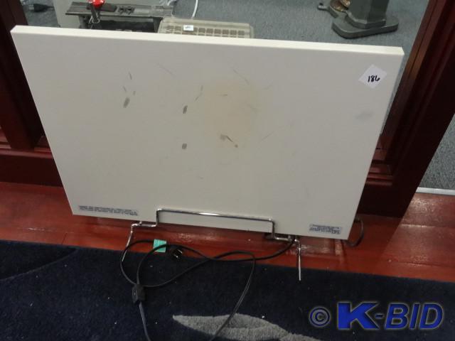 lot 186 image: Indus tool model CL heater
