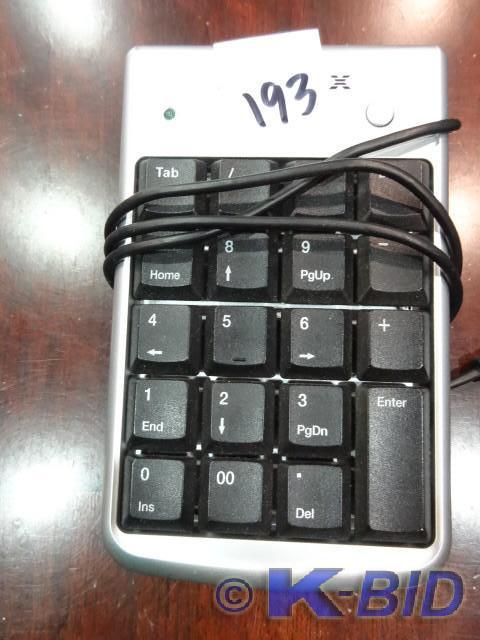 lot 193 image: External PC keypad. Dynex