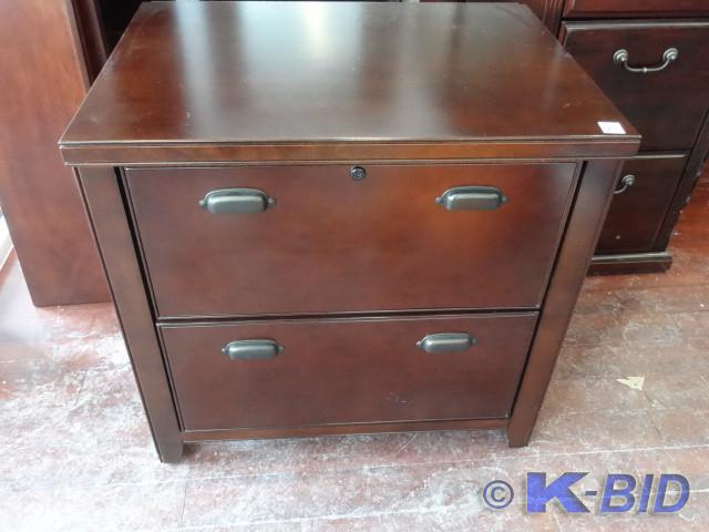 lot 20 image: Wood 2 drawer lateral file. 30 x 23...