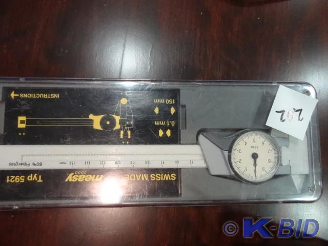 lot 202 image: Meas 2000 type 5921 caliper