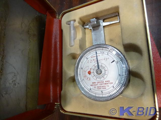 lot 207 image: AD leveridge model US72 MM gauge an...