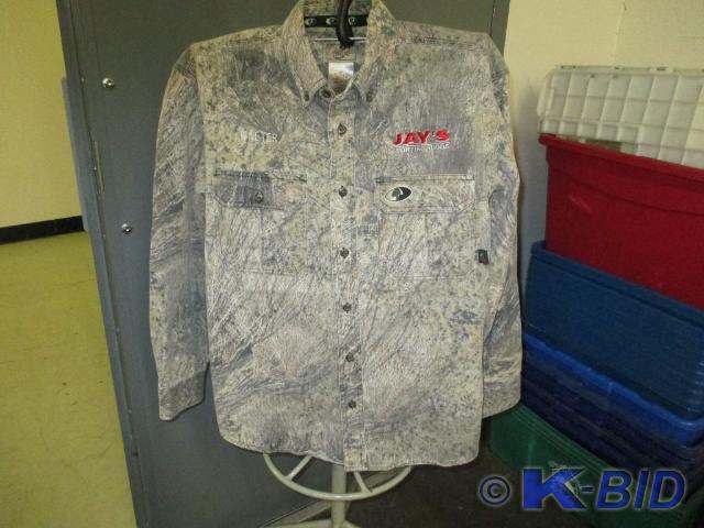 Mossy Oak Long Sleeve Jean shirt wi...