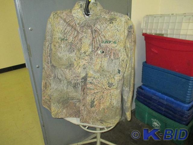 Mossy Oak long sleeve shirt with Ja...