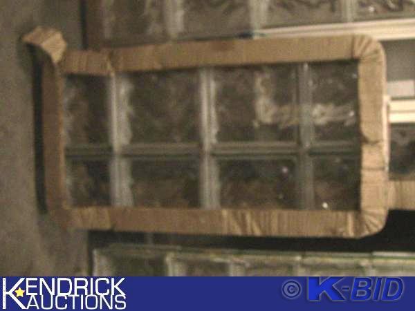 lot 103 image: 1 Glass Block Window
