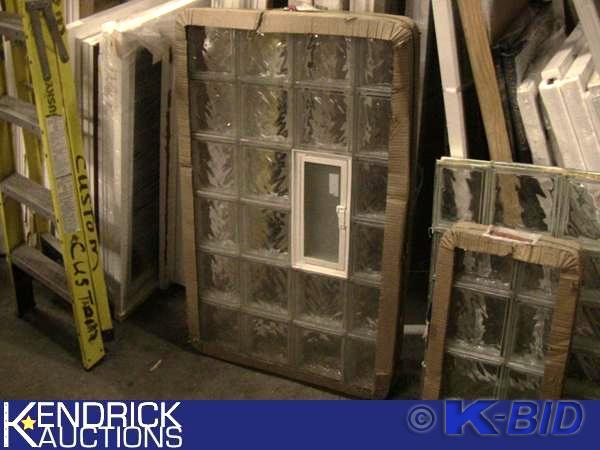 lot 104 image: 1 Glass Block Window