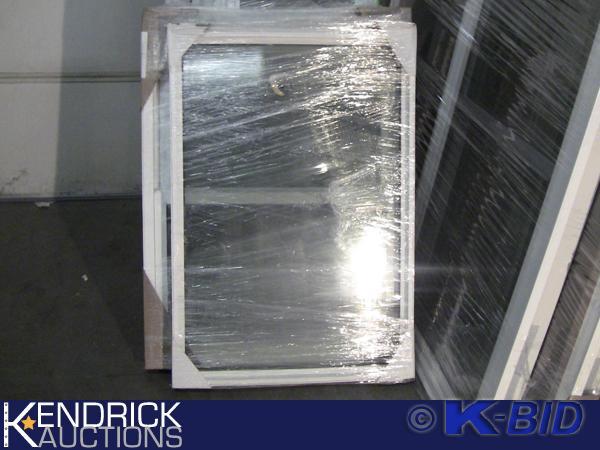 lot 142 image: 1 Lindsay Vinyl Framed Picture Window