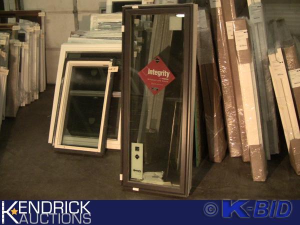 lot 176 image: 1 Marvin Integrity Vinyl Framed with Wood Jamb Casement Window