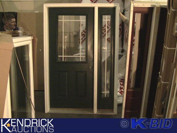 lot 196 image: 1 ProVia Entry Door With Right Side Light