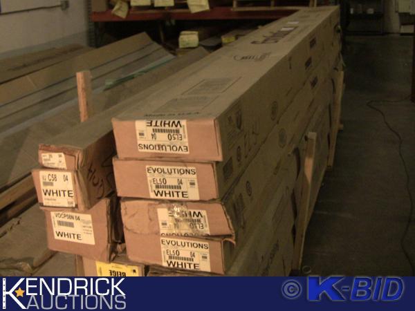 lot 215 image: 800 Sq. Ft. of White Evolution Siding with J Channels, Corner Posts, and Trim