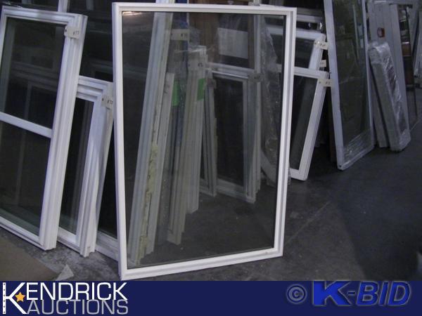 lot 79 image: 1 Lindsay Vinyl Framed Picture Window