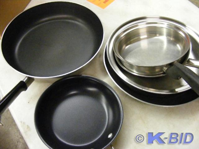 6 Frying Pans, various sizes