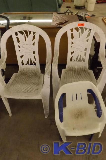 Plastic Lawn Chairs 2 adult chairs,...