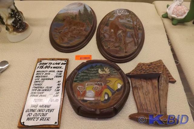 Lot of Wall Plaques, plaster